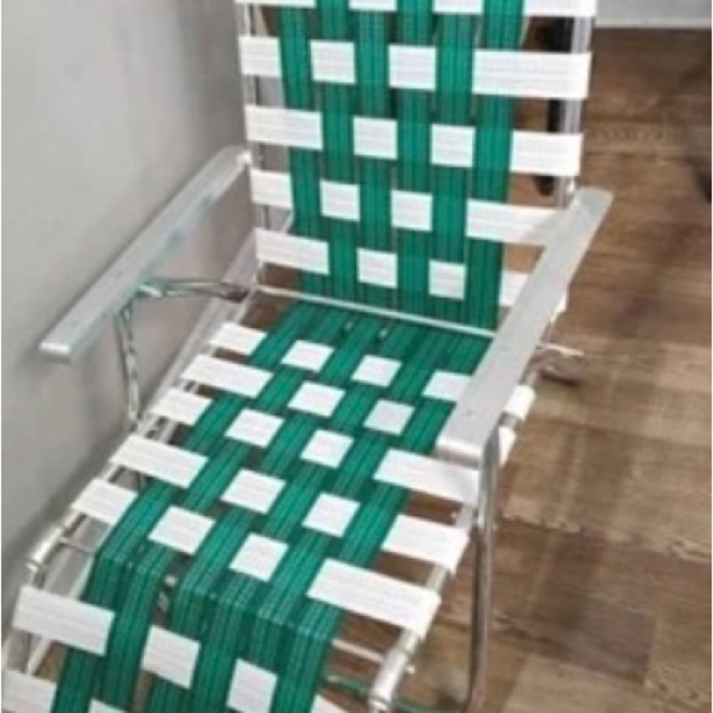 Vintage mcm Green and White Woven Lawn Chair aluminum webbed